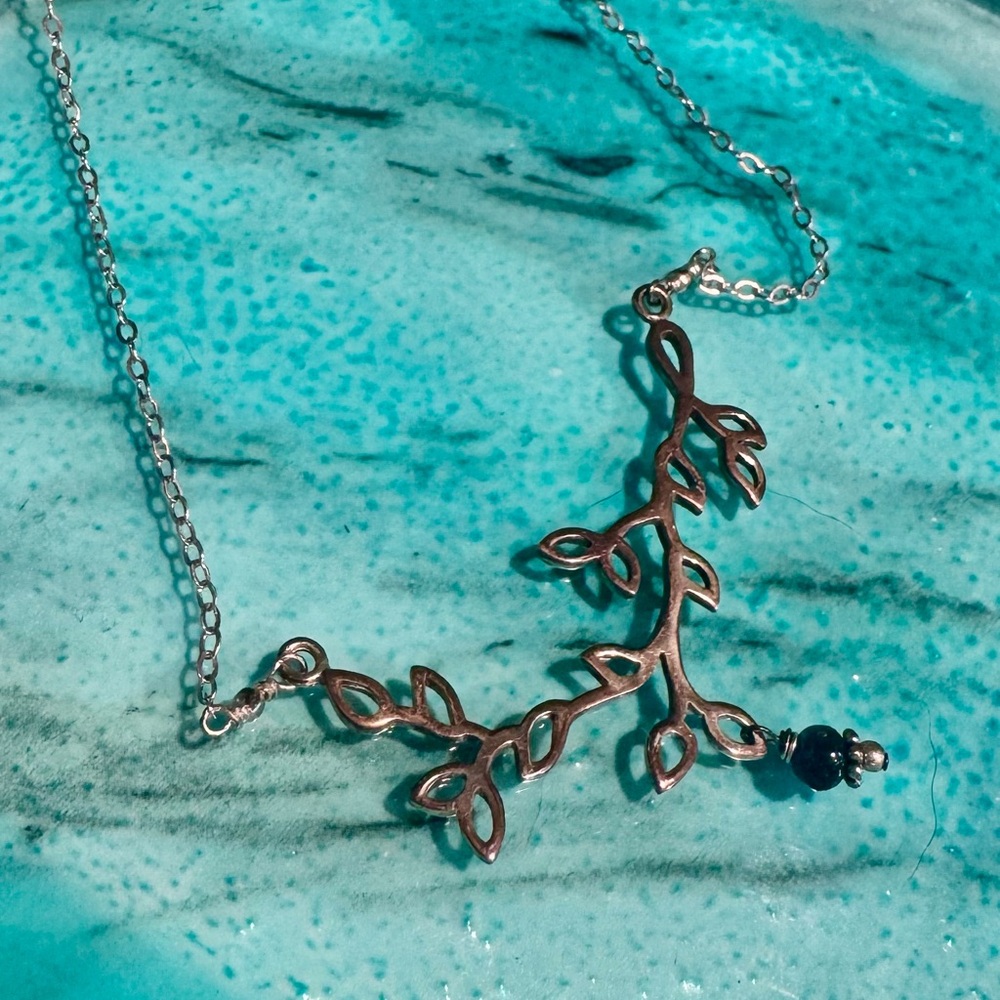Chic Silver 925 Leaf Pendant Necklace